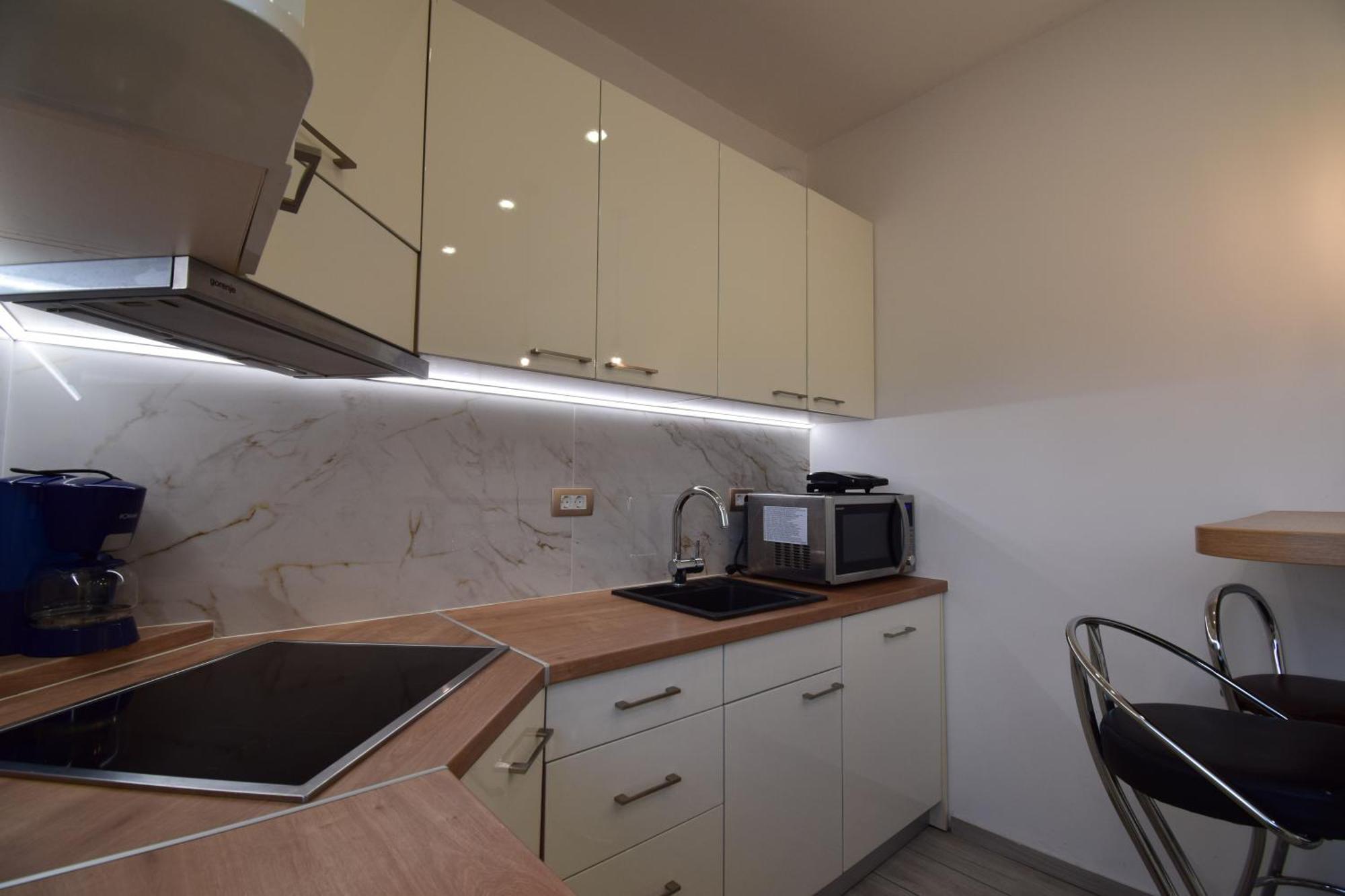 Apartments Bella Vista Lilly Порторож Екстериор снимка