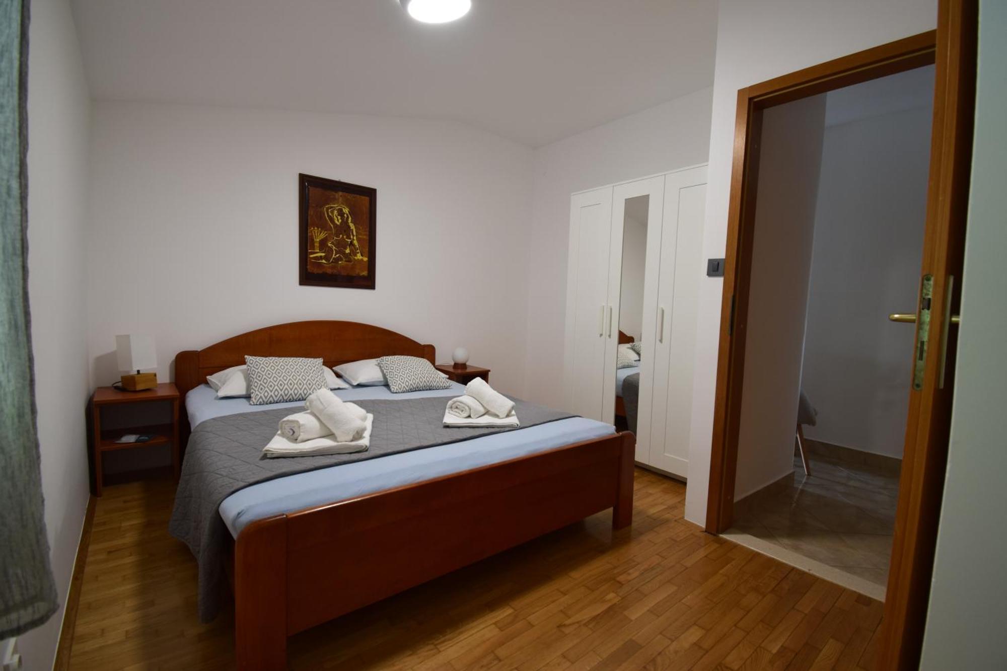 Apartments Bella Vista Lilly Порторож Екстериор снимка